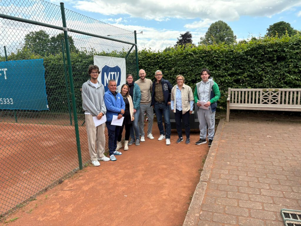 Gruppenbild MTV und Flieder Werke